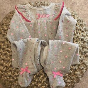 Juicy Couture Child Size 3-6MONTHS Heart Print Pajamas.